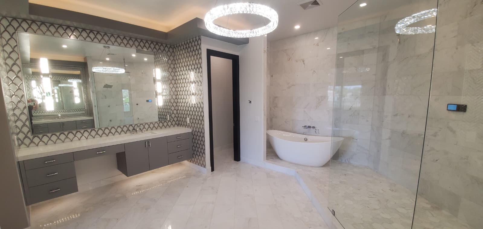 Luxury Kitchen Remodeling and Granite Countertops in Ahwatukee AZ